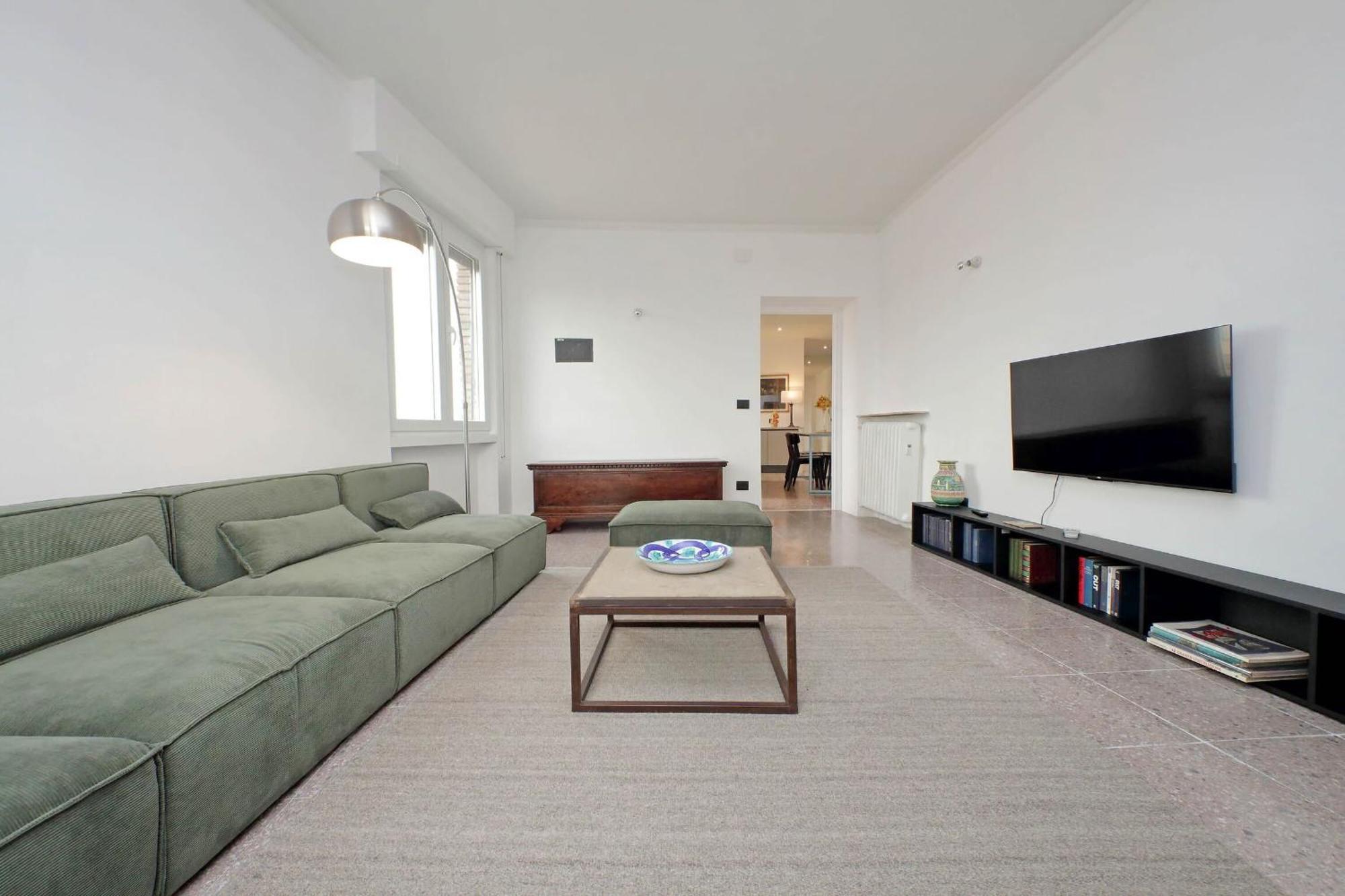 Ostiense By Halldis *