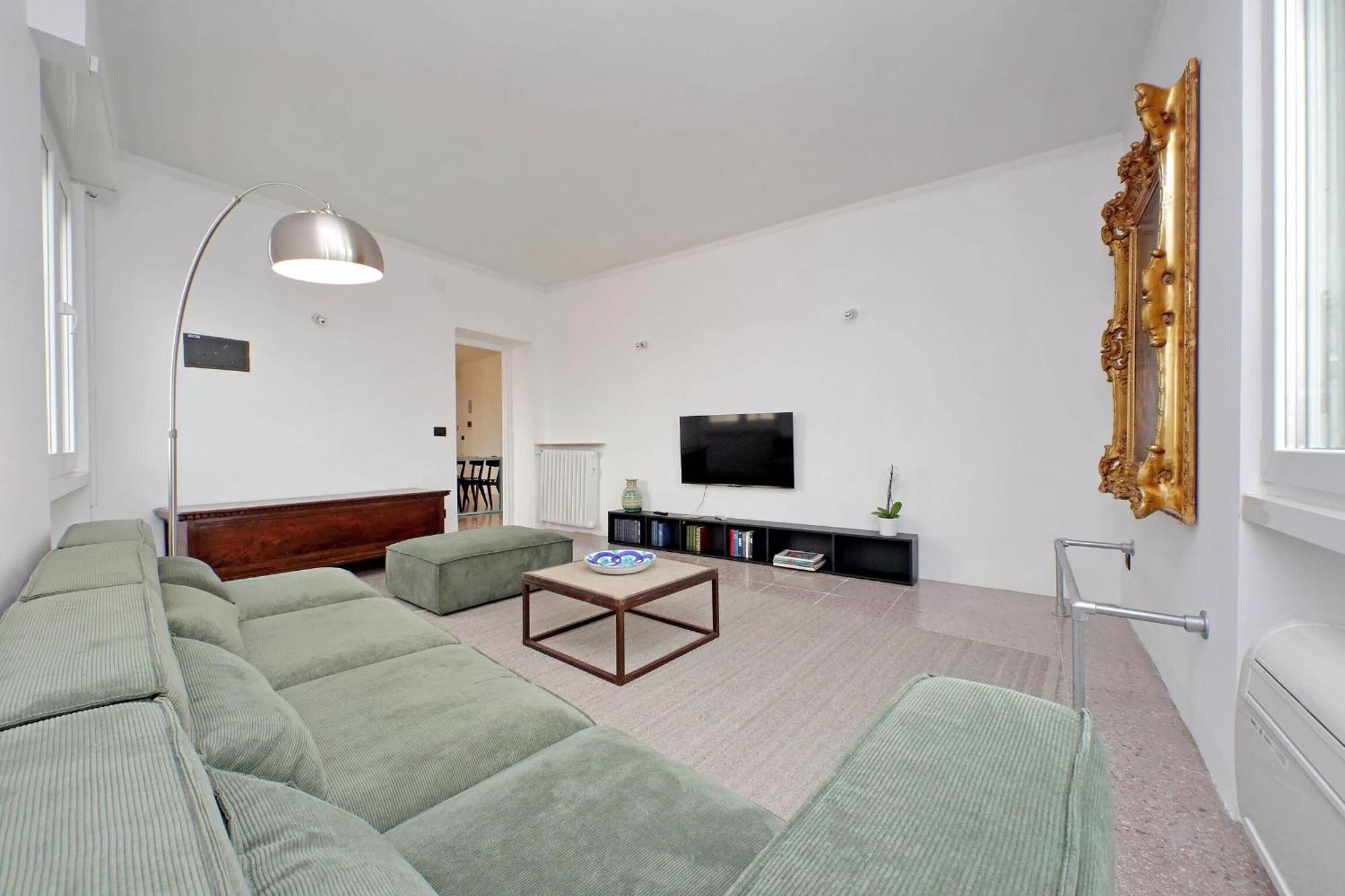 Ostiense By Halldis Apartment *